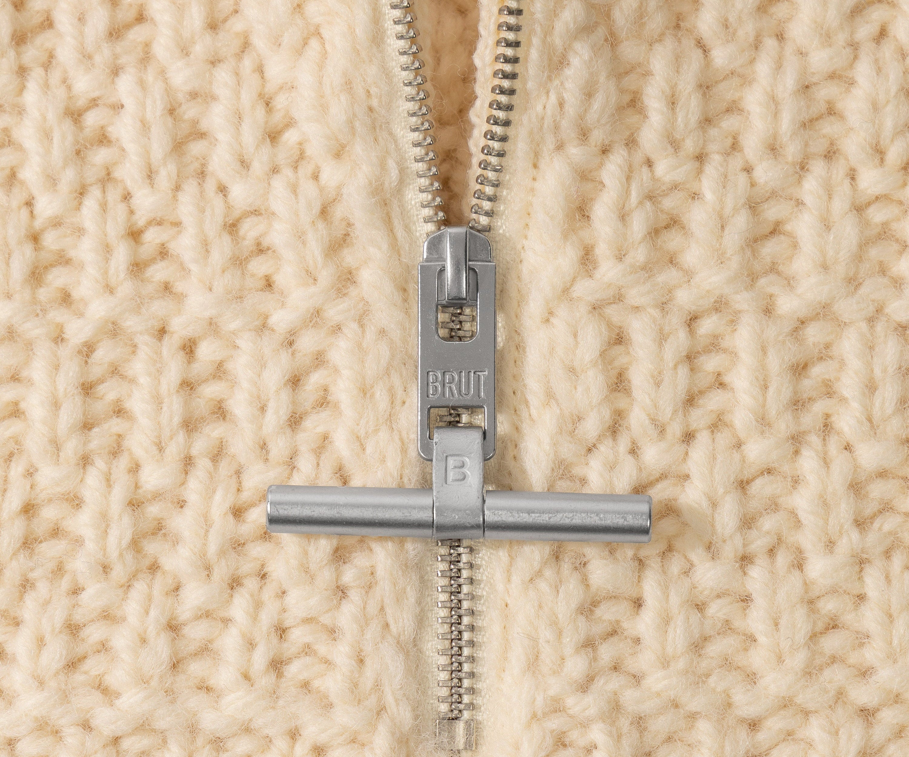 THE WHEAT TRUCKER SWEATER Knitwear SMALL / CREAM - BRUT Clothing US