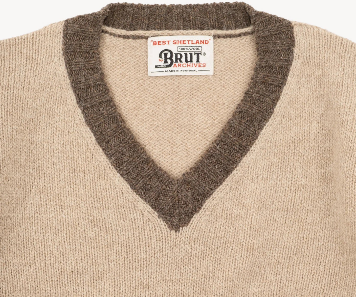 THE V-NECK SHETLAND Knitwear SMALL / BEIGE - BRUT Clothing US