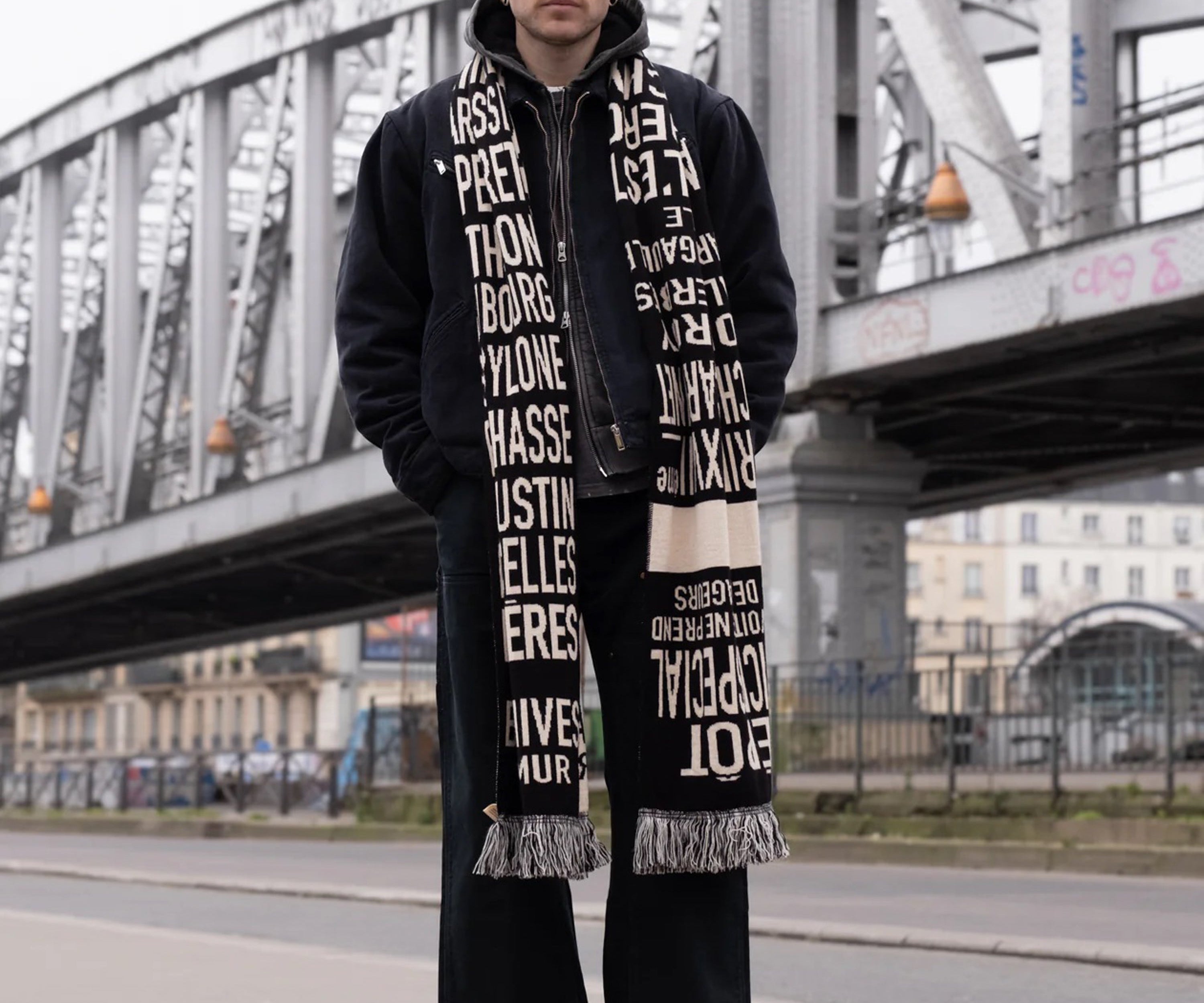 THE BIG METRO STOLE BLACK - BRUT Clothing US